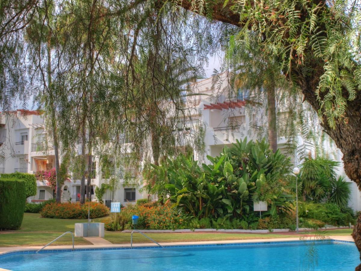Sun Beach Apartment เอสเตโปนา ภายนอก รูปภาพ