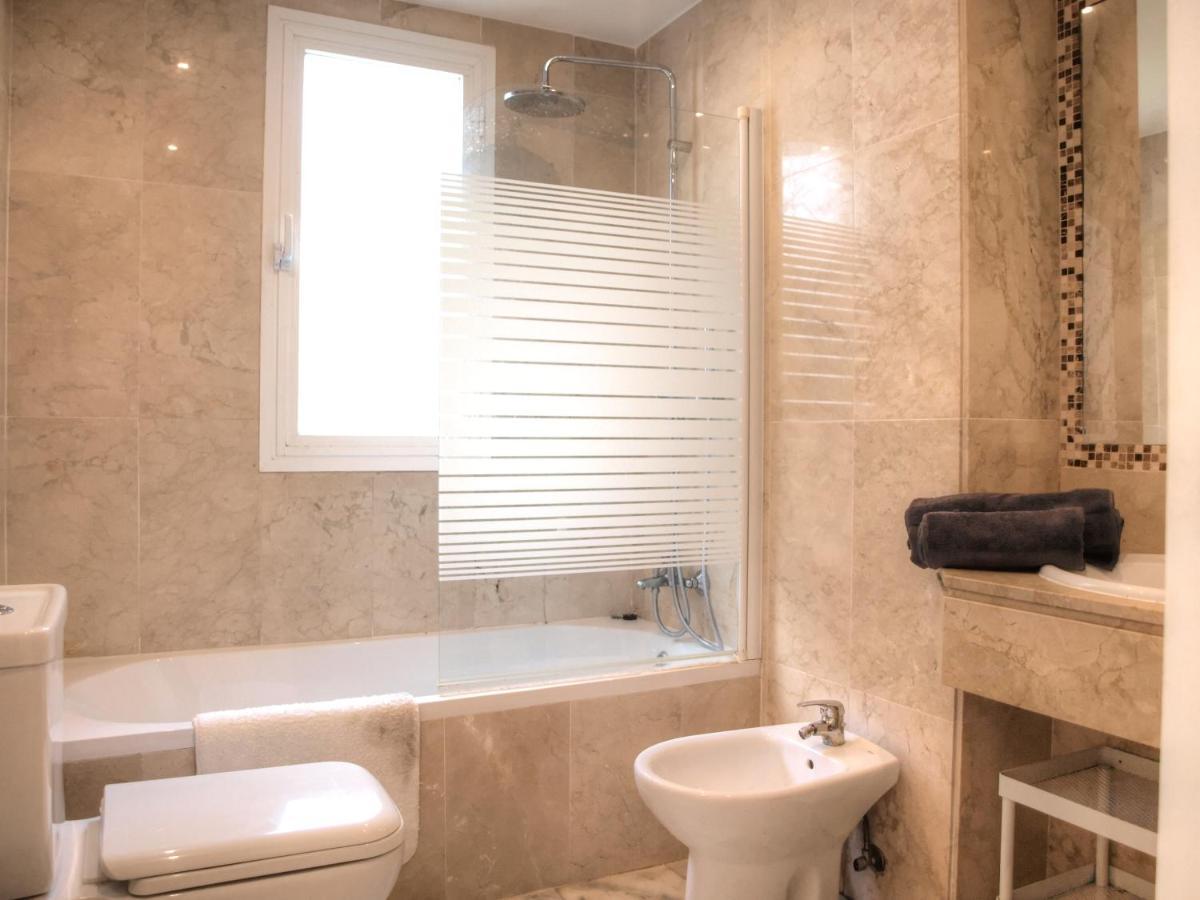 Sun Beach Apartment เอสเตโปนา ภายนอก รูปภาพ