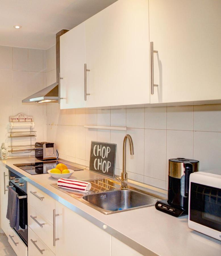 Sun Beach Apartment เอสเตโปนา ภายนอก รูปภาพ